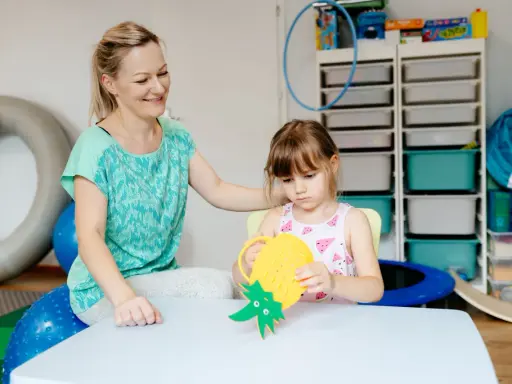Integracja sensoryczna: Domowe ćwiczenia dla harmonii i rozwoju